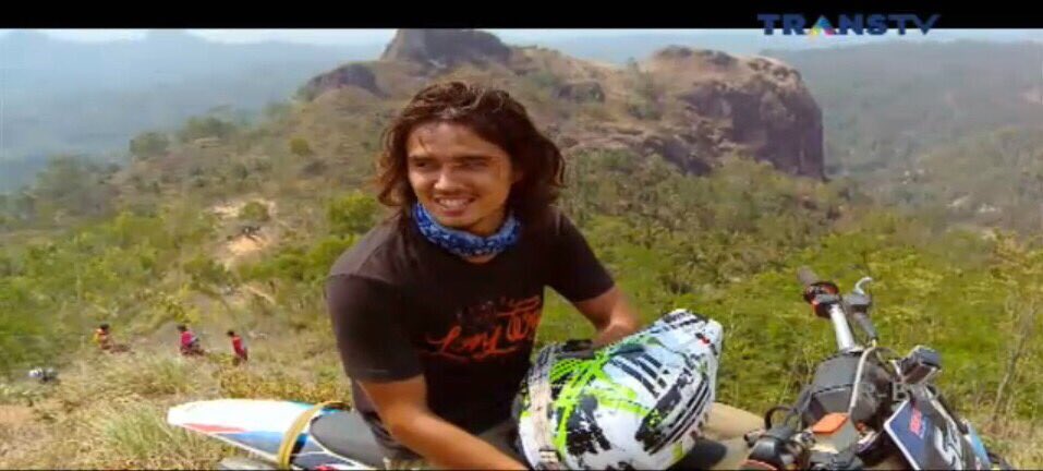 davidjsfanbase's tweet photo. Thanks buddies yg uda nyaksikan @myTrip_myAdvntr pagi ini #MTMApacitan https://t.co/NRAapmOdkz
