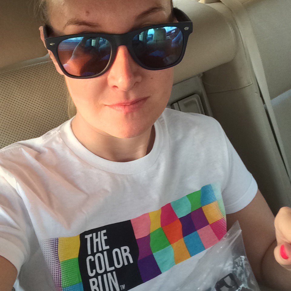 MBBShell's tweet image. In my #Careem on the way to #ColorRunDubai ...! 7am!!!