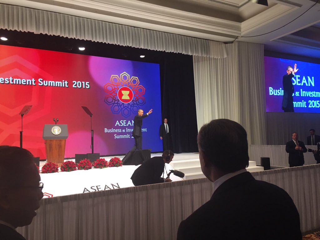 ami_moris's tweet photo. #ObamaInKL : #TPP not just about trade. 12 member nations now agree to corruption-stemming strategies. #beAsean https://t.co/pPmlSMxx7g