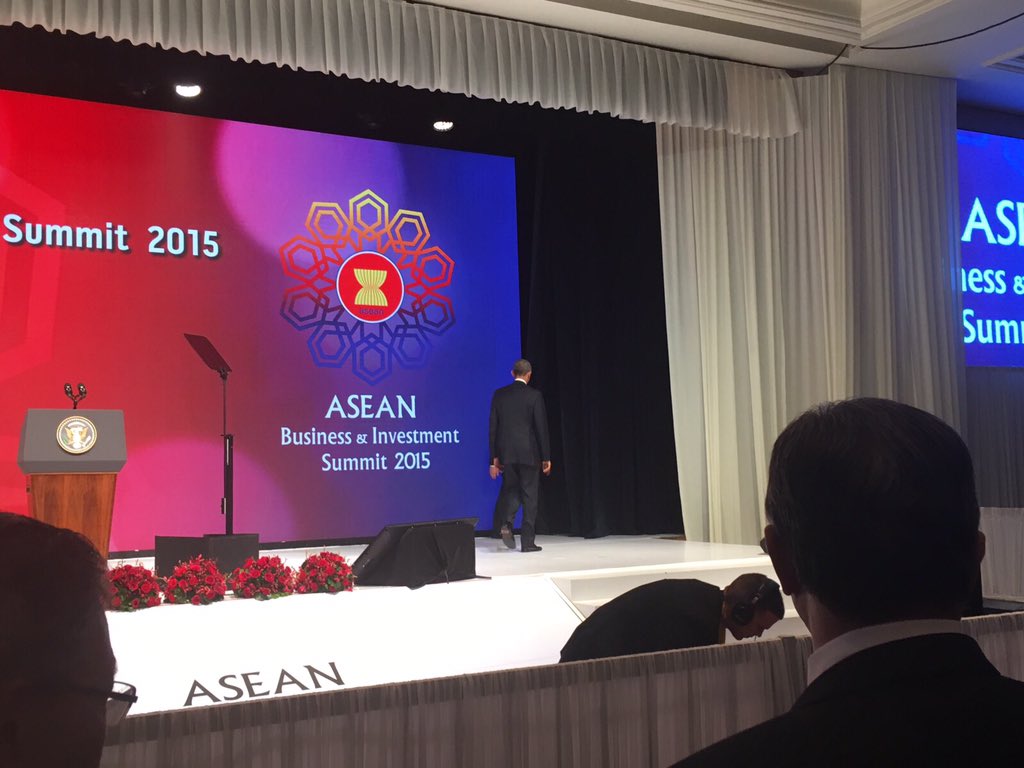 ami_moris's tweet photo. #ObamaInKL : #TPP not just about trade. 12 member nations now agree to corruption-stemming strategies. #beAsean https://t.co/pPmlSMxx7g