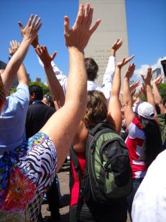 MarioCannas2's tweet photo. CONVOCATORIA POR LA PAZ 29/11/2015 13ºº HS OBELISCO
Grupos de diferentes lugares SE SOLIDARIZAN CON EL PLANET https://t.co/sbx7pTTV7C