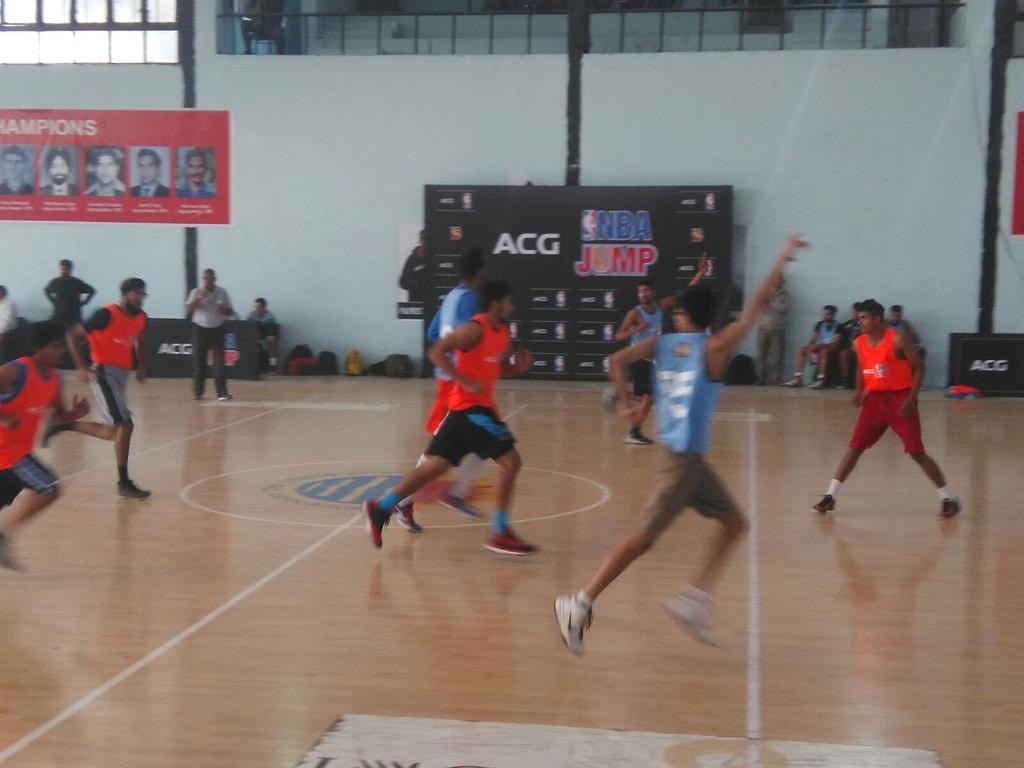 ACGWorld's tweet photo. #acgnbajump in Ludhiana today! Talent hunt off to an early start. @NBAIndia @NBA https://t.co/23KJW16GNP