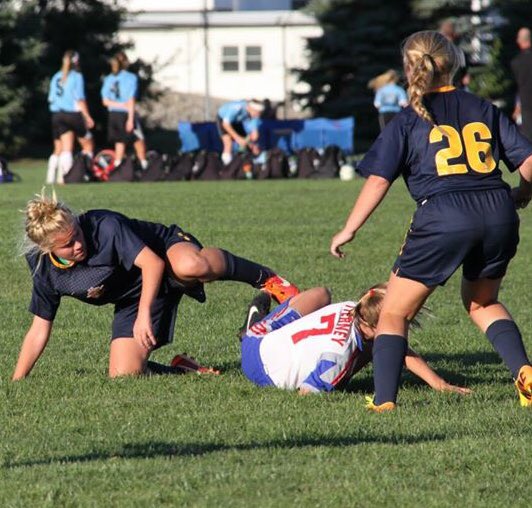 wexlerbrin's tweet photo. But what are good action shots??? @SoccerGrlProbs #BadActionShots https://t.co/RIqhK7knYH