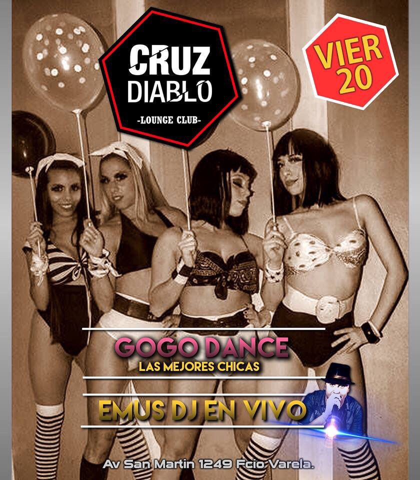 _Yanina_Carrizo's tweet image. Hoy #CoolDancer en @CruzDiabloOk  #GogoDance #Girls @Sabrinasarco #Sofi y #Bren graciasss @DiegoDLucia