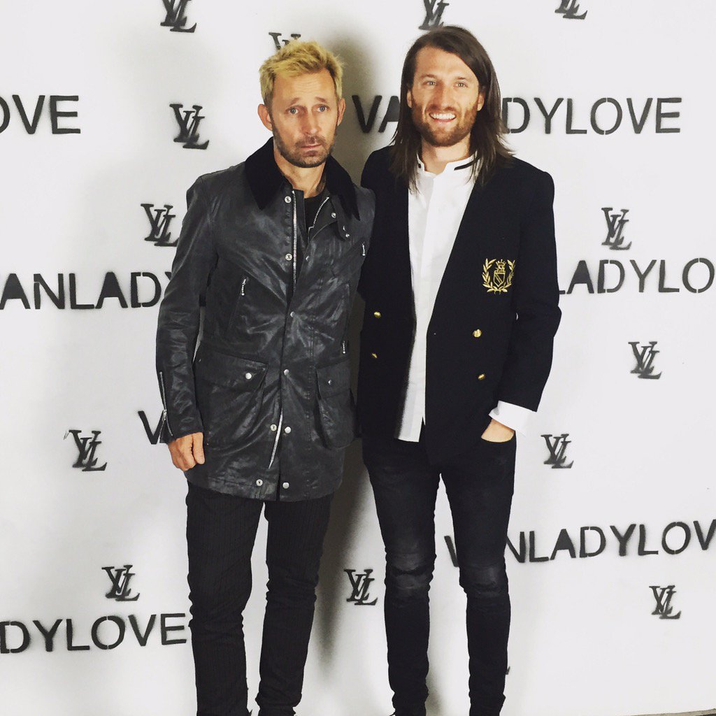 travisvanhoff's tweet image. Ending our time here at @jtrecording with a big celebration! #VanLadyLove