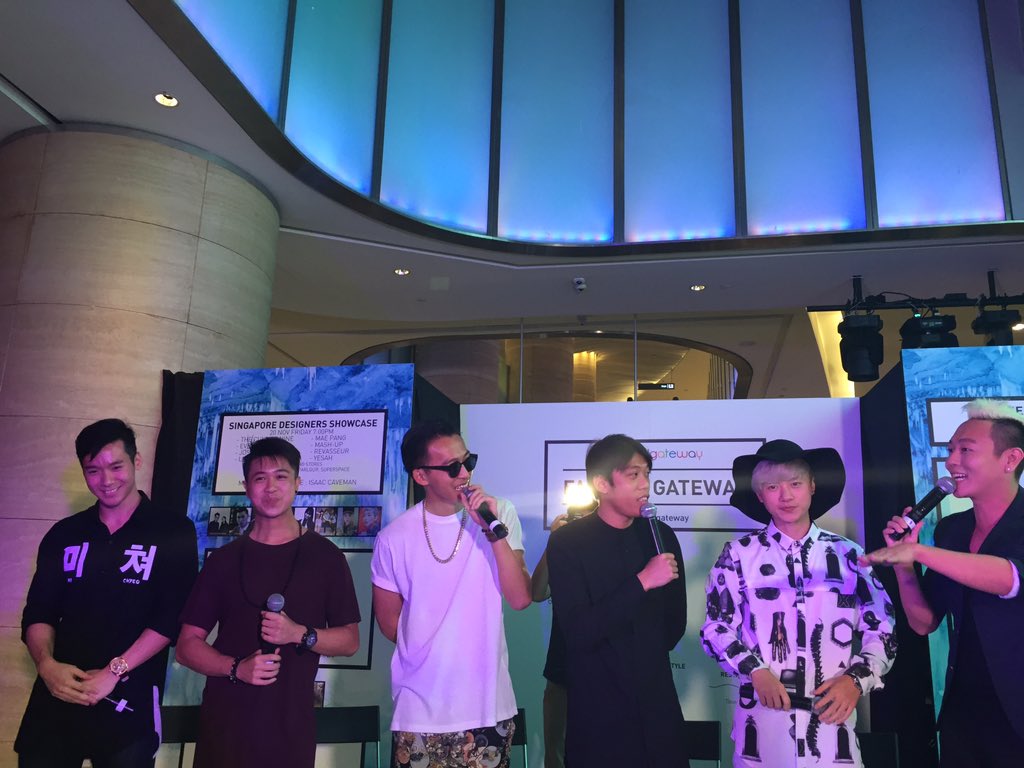 fantestics's tweet photo. Boys "stay with us" concert this evening! Who's excited!???! https://t.co/z2vHkJA9vK
