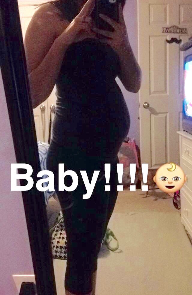 its_cassie_90's tweet photo. 14 weeks today๐ถ๐ผ #Blessed #baby #pregnant #May20th2016 https://t.co/ClpKGfRpcN