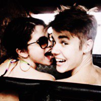 jb_love_miiu's tweet photo. 最近よくJelenaのツイート見る。
世界1大好きなカップルやけど
お互いに愛し合いすぎて
存在が遠すぎるから少し複雑。
お互い違う人と付き合っても
JusにはSel
SelにはJus
#MTVStarsJustinBieber https://t.co/uXZ3DeQt6m