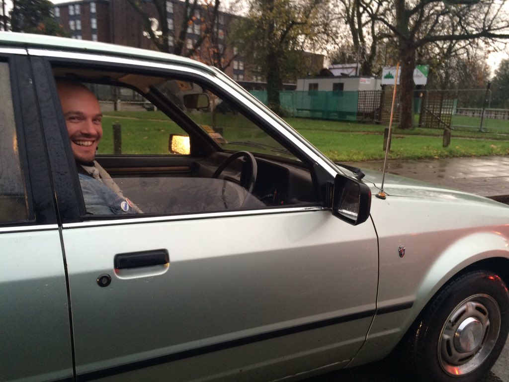 Autojumbleworld's tweet image. Hey @SayDigital, 1987 phoned, they want their chocolate brown interior back. #acetoace