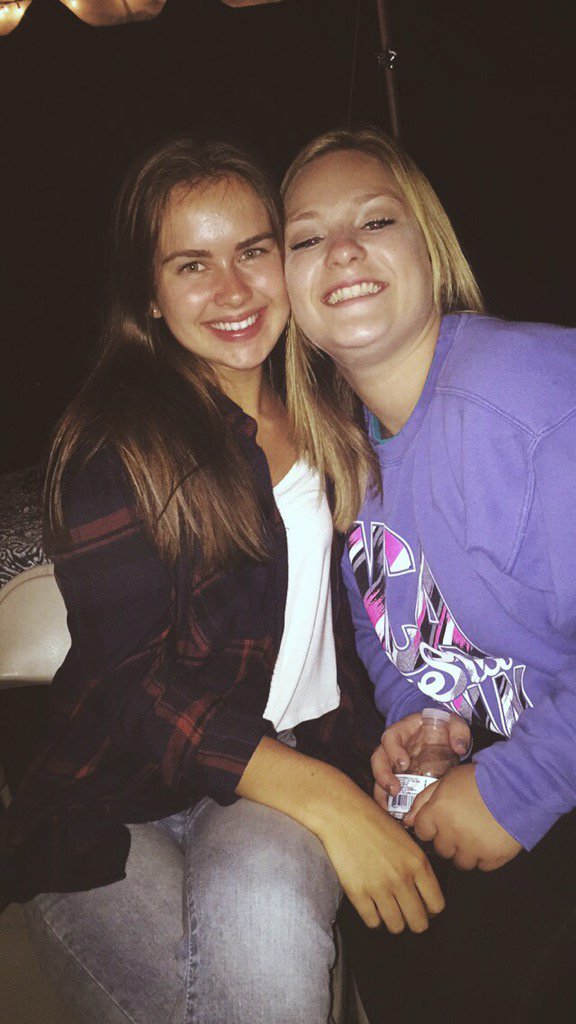 linneabolstad's tweet photo. Happy birthday samanthaax21!! Hope you have a great day💗 I'm so glad I got so close w/ u last year. ily my favorite https://t.co/N6df2uvZ7c