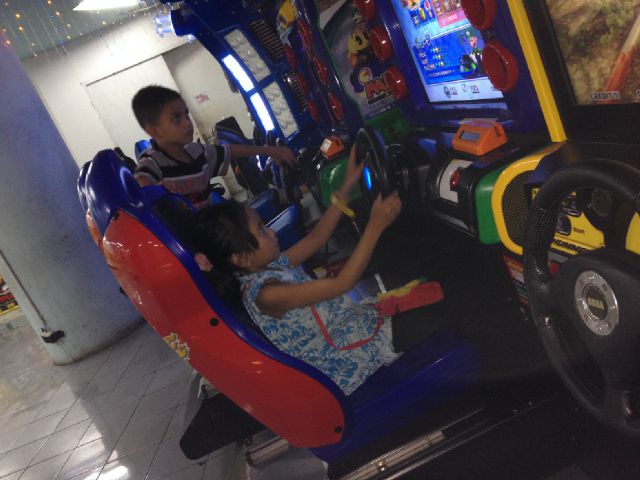 DimasPredator's tweet image. #naira#puri indah mall