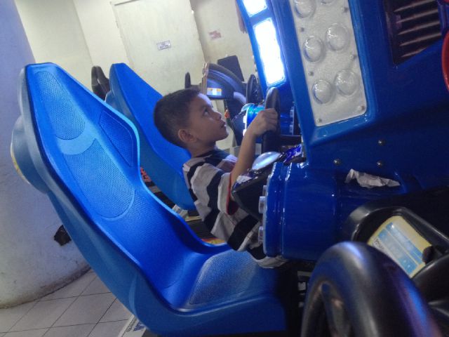 DimasPredator's tweet image. #andre#puri indah mall