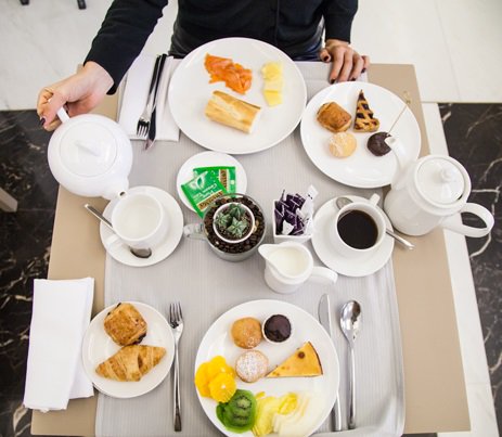 Ireneccloset's tweet image. Colazione da re?Lunga vita al caffe! Tutte le pillole di benessere su piciteasy.it! #RQB #PicItEasy #PicSolution