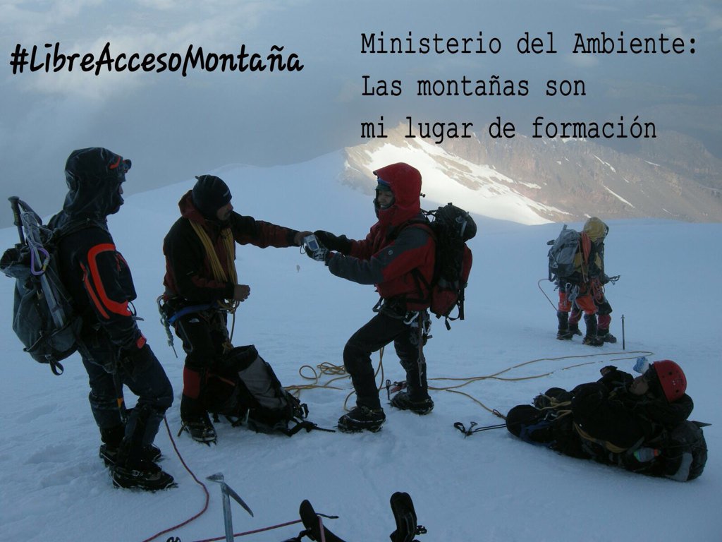 Edy_Tuko's tweet photo. SOLICITAMOS EL LIBRE ACCESO A LAS MONTAÑAS Y ZONAS PROTEGIDAS, NO SOMOS TURISTAS SOMOS MONTAÑEROS https://t.co/3c1Gl8QV6Y