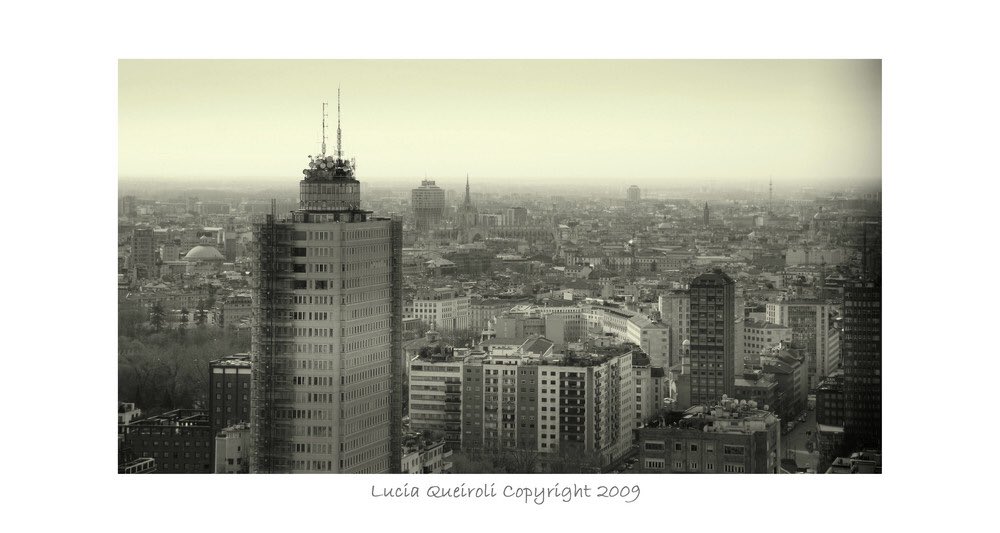 Milano grigia.......bella sempre!
