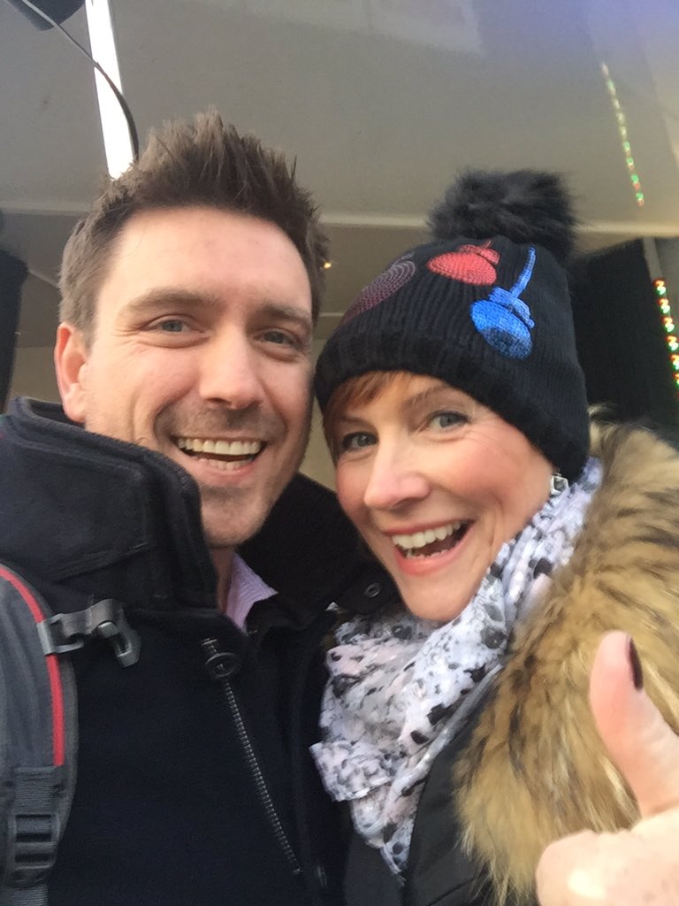 OnAirDingo's tweet photo. At DunfermlineBID for the xmas light switch on. Stop by and say Gday :) @RadioArlene @dunfermlineBID https://t.co/5BI8d8pwFz