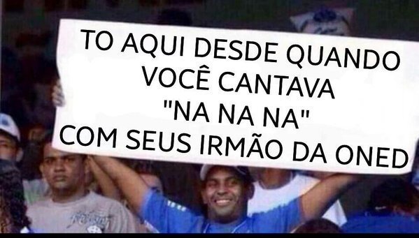 hszndaya's tweet photo. eu no show do zayn #2016IsZaynsYear https://t.co/ZgARu0EgLn