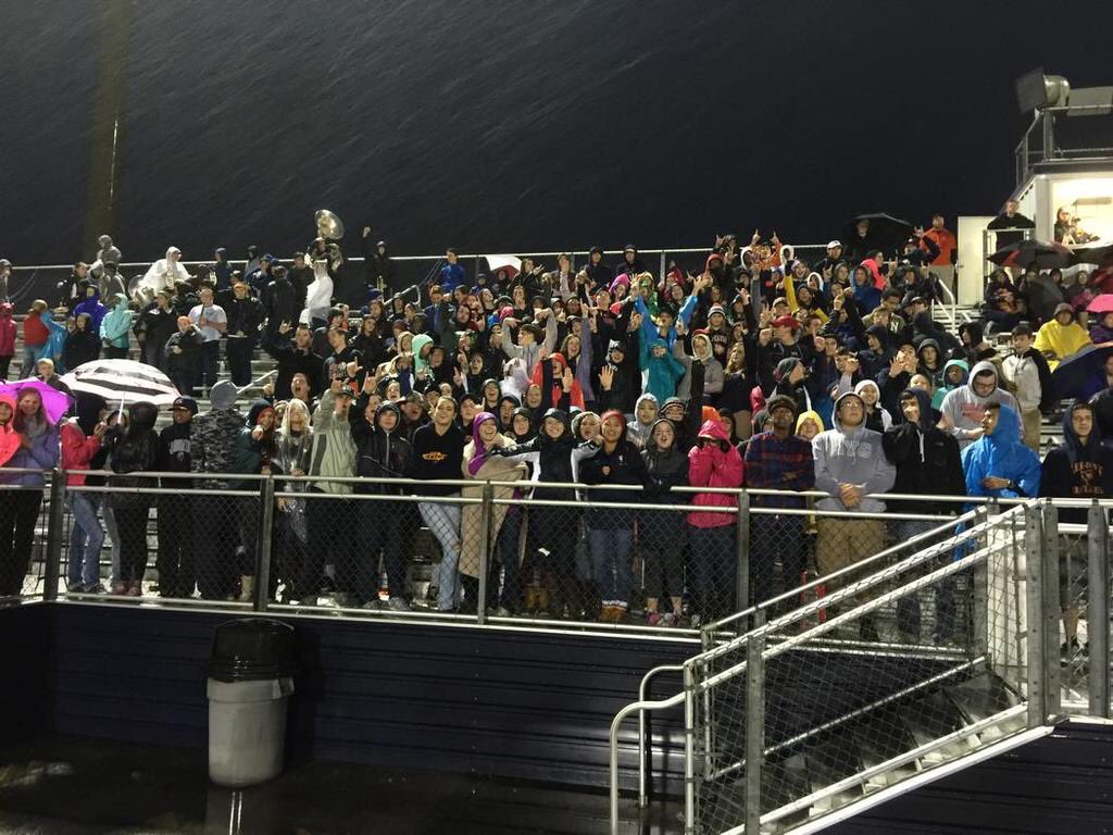 LDASYLUM's tweet photo. All things must come a end but one thing for sure nothing but love for the players and students that support 🔷🔶 https://t.co/8CMnwCI6BQ