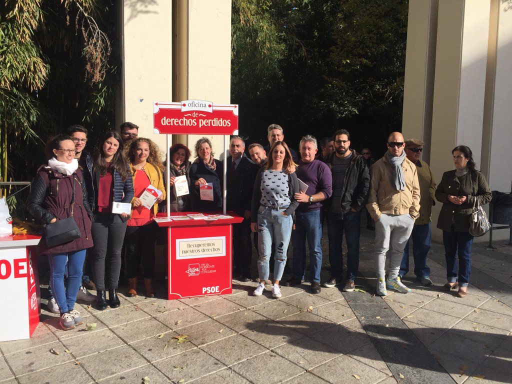 Con <a href="/psoeguadix/">PSOE de Guadix/❤️</a> <a href="/JSAGUADIX/">Juventudes Guadix</a> <a href="/JSAGranadaCEP/">JSA Granada 🌹</a> <a href="/ElviraRamon/">Elvira Ramón</a> en defensa de los derechos de los jóvenes