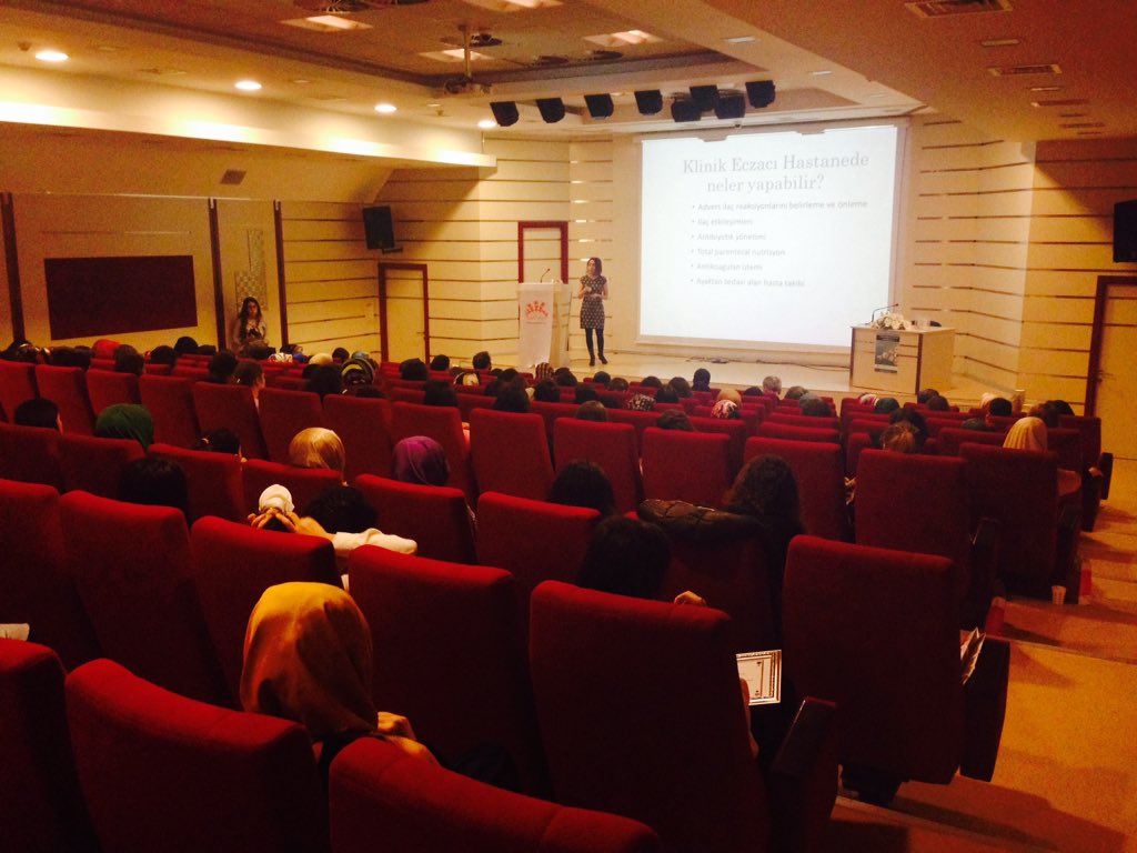 I.Geleneksel Eczacılık Sempozyumu'muz devam ediyor