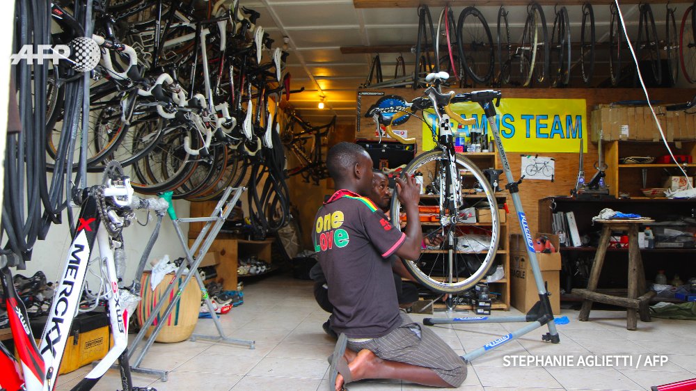Rwanda: un centre d’entraînement pour devenir un grand pays du vélo u.afp.com/ZgGw par <a href="/stephaglietti/">Stéphanie Aglietti</a> #AFP