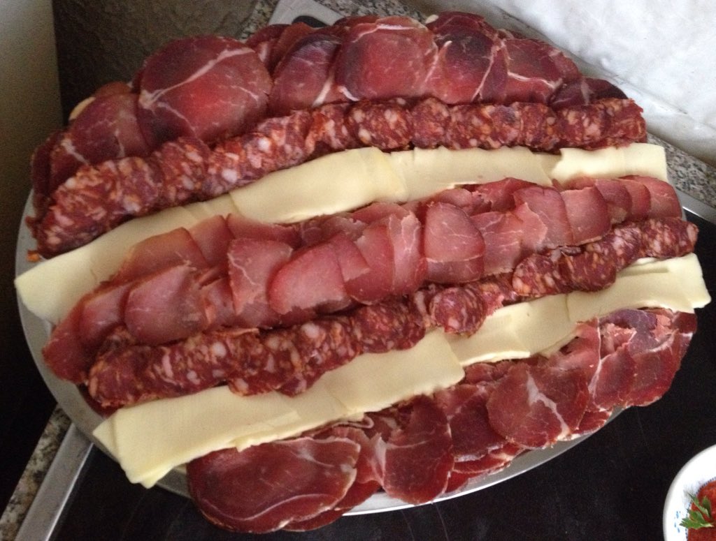 pljapo's tweet image. pokazna vežba trenutno kod mene #stit