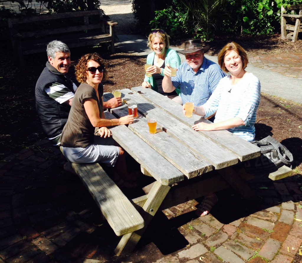 robertlamberts1's tweet photo. Great weekend with friends @mussel in, golden bay https://t.co/ZgcIGXxRCU