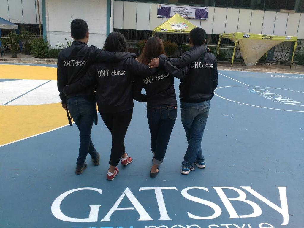 Dolly Junior tweet media