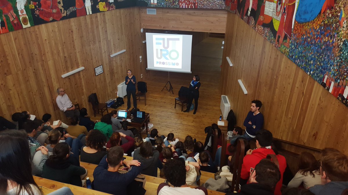 Carlo Blengino (@cblengio) on Twitter photo Alla #certosa1515 <a href="/elenapiastra/">elena piastra</a> <a href="/giorgiaderrico/">Giorgia D'Errico</a> con i ragazzi di #FuturoProssimo a parlare di politica e professioni Alla #certosa1515 <a href="/elenapiastra/">elena piastra</a> <a href="/giorgiaderrico/">Giorgia D'Errico</a> con i ragazzi di #FuturoProssimo a parlare di politica e professioni