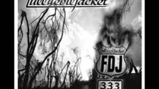 DeniseRocksU's tweet photo. ☕🎶🎧🎶☕ #FullDevilJacket https://t.co/sTXUgZjYvz https://t.co/kQELBdJgmu