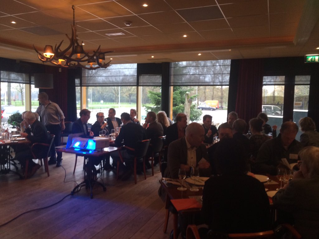 GreenportMB's tweet photo. Openingbijeenkomst van de Van Gogh Gevel #n65alsetalage Van gogh als inspiratiebron voor het menu https://t.co/vhykxAxGcc
