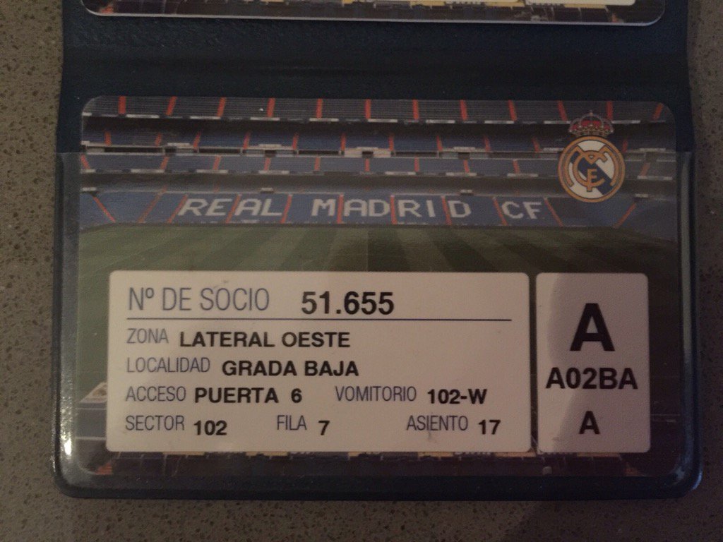 ivanH_98's tweet photo. Vendo "Real Madrid Vs Barcelona" en #wallapop https://t.co/DNTxA4t9my https://t.co/BqW3ouqj5c
