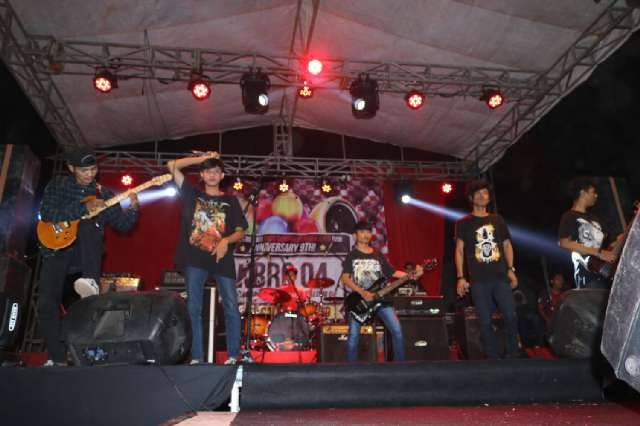 LETTERSBLOODY tweet media