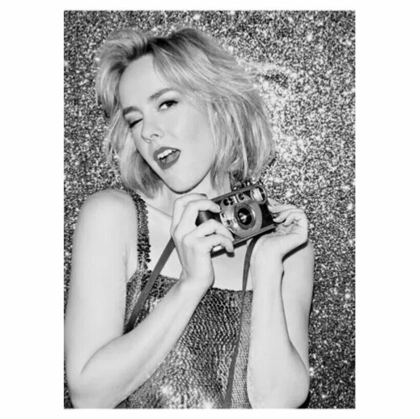 HAPPY 31st BIRTHDAY TO THE AMAZING JENA MALONE YOU REALLY INSPIRED IN SO MANY WAYS I CANT EVEN EXPLAIN... 