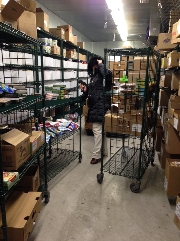 HR Sarah purging our freezer 4 our guests! Totally fitting attire for our 1st snow fall #FILLTHEFLOOR #Brrr <a href="/sph451/">Sarah Hagen</a>