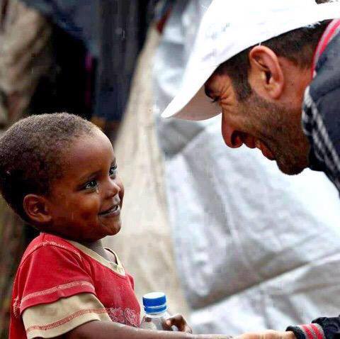 'Ey Rabbimiz.. Mazlumların, görünce sevinçten yüzlerinin ışıldadığı, gözlerinin parladığı hayır ehlinden eyle bizi.'