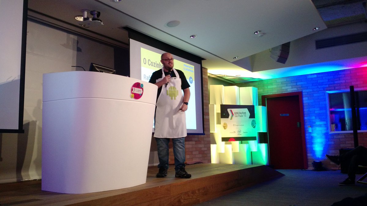 NegeGabriel's tweet photo. Palestra #MaterialChef no #DevFestSP15 https://t.co/SoAfyAkToo