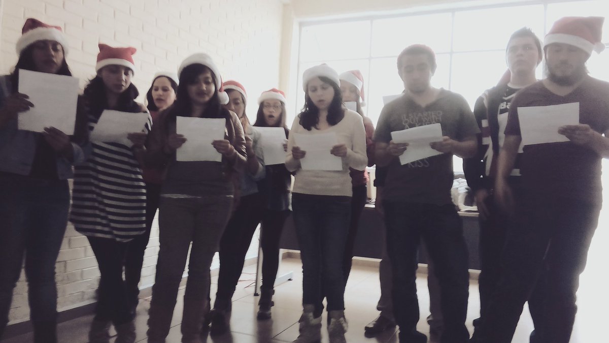 The_ELTL_Lab's tweet photo. Ss from the #L5Ckass sing "Do they know it's Xmas?" at the #CELEXMASFEST 1/3 https://t.co/D3gG6QfvFj