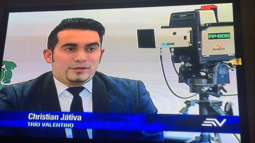 karicordovam's tweet photo. Gracias @ecuavisa #PlateaTelemundo tremendo reportaje de los proyectos del @TrioValentino @cjativam ✔️✔️ https://t.co/qlqQHsddeA