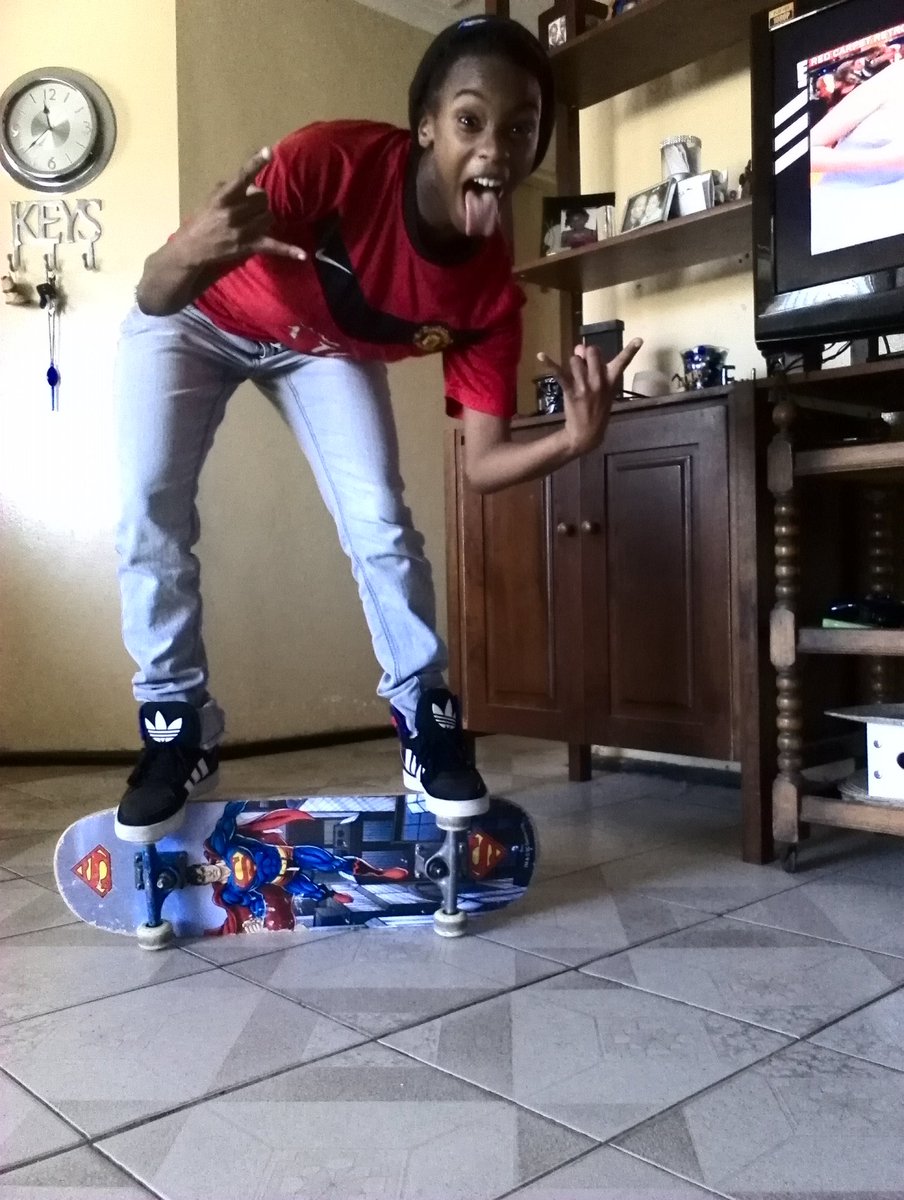 LordDucey's tweet photo. I.AM.LD and I am a skateboard addict! #skateboarding #skateboarder #skatelife #skateeverydamnday #skateaddict https://t.co/nPAauAe1KB