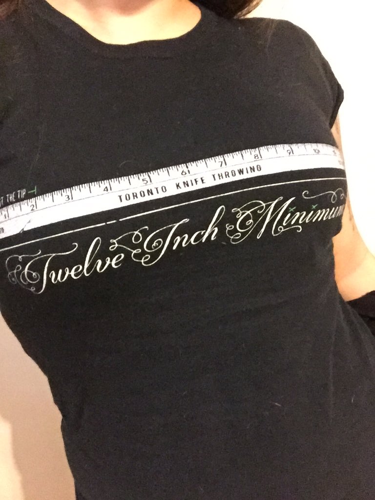 jengillen's tweet photo. Not to be a size queen or anything but....@TheTKTO https://t.co/tacLEVGcPS