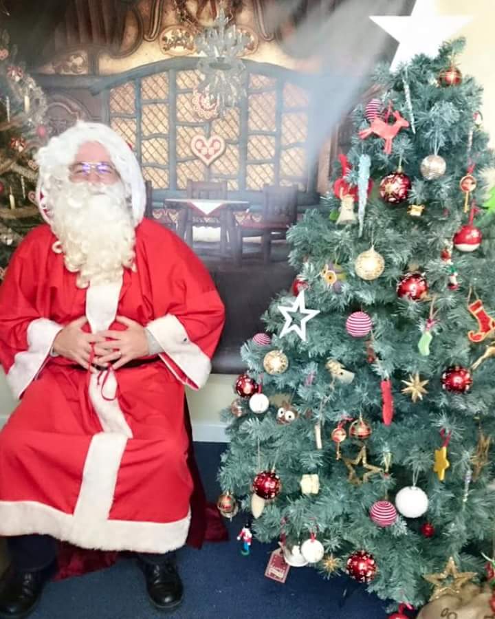 FlorenceAmelias's tweet photo. What a fab day at @stalyhandmade !! We had a special visitor raised £220 for @willowwoodh ! X #Tameside @MWLEvents https://t.co/bNrWkdHL9G
