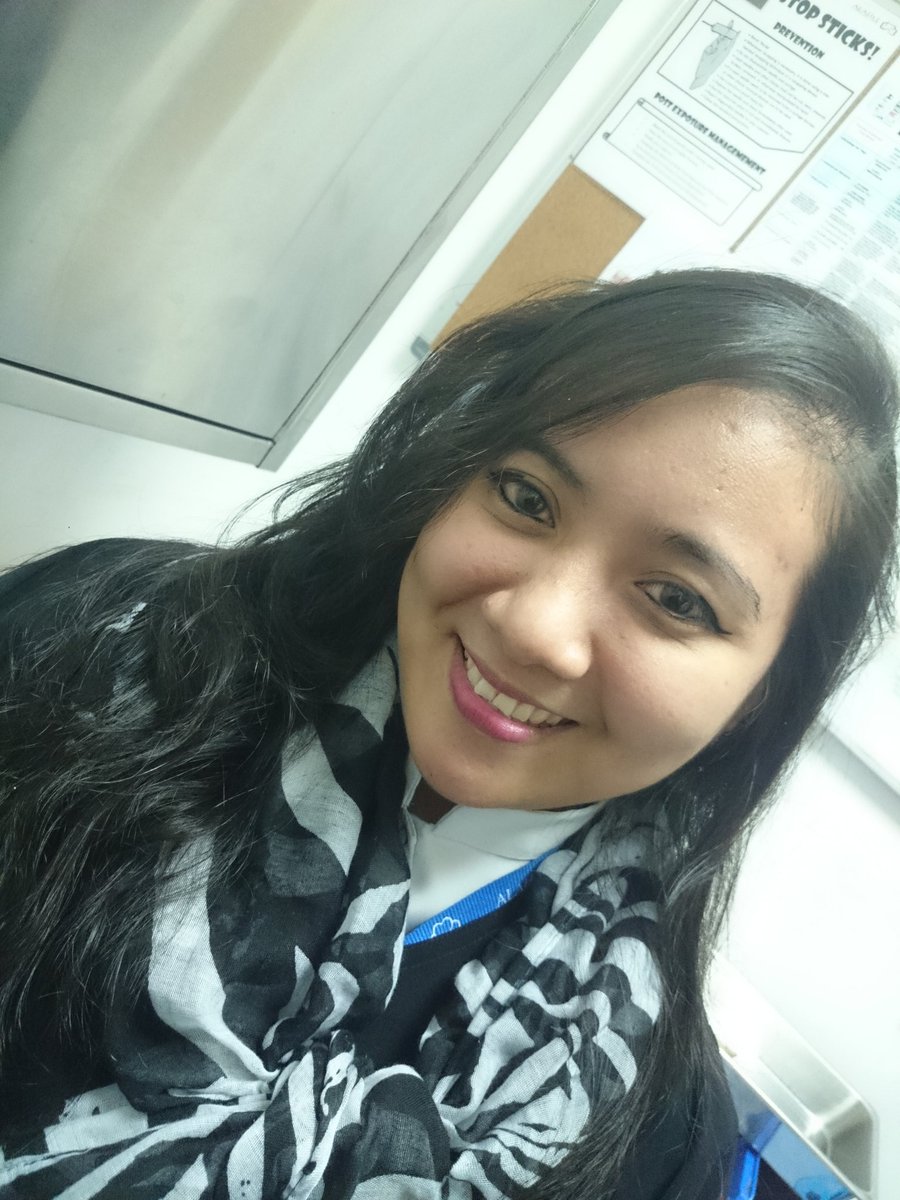 DenostaSusing's tweet photo. When vanity strikes
#filipina https://t.co/wVQCdt5K32