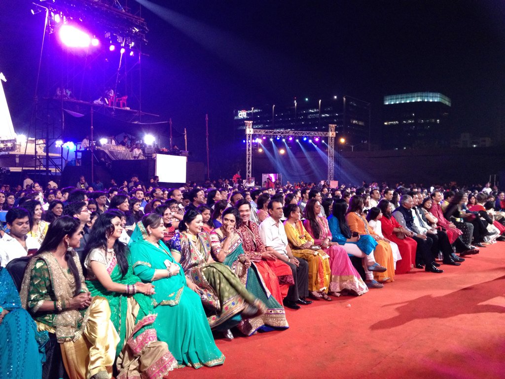 Satrangi Saural Team at Zee Rishtey Awards 2015 (ZRA 2015)