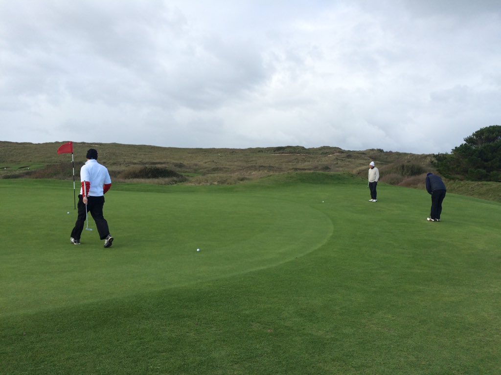 goughrs71's tweet image. @stuartajose @SLAGSGolf @SauntonGolfClub 40 points &amp;amp; 40mph winds wins for @dazza_fricker #awesomegolf #awesomecourse