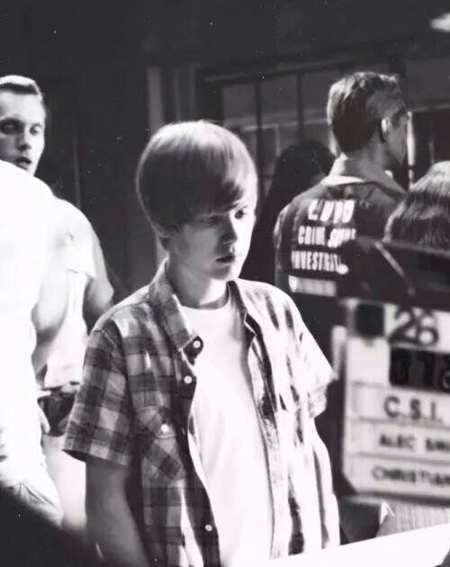 Justinftbiieber's tweet photo. Remember when we fell in love with Jason McCann https://t.co/YTPSaPvtWH