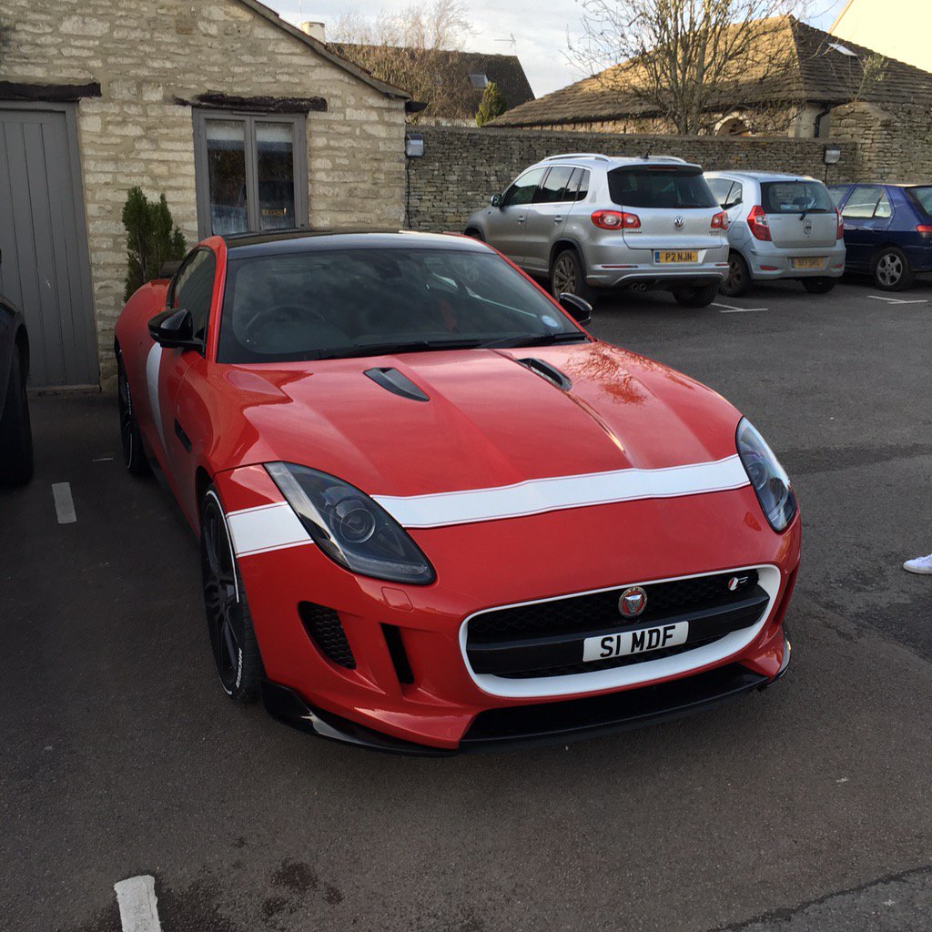 SeenThruGlass's tweet photo. Great lunch @TheKingsArmsUK with the now officially "controversial" #FType #ProjectSTG (I still love it 😝) https://t.co/2y103ZIdHT