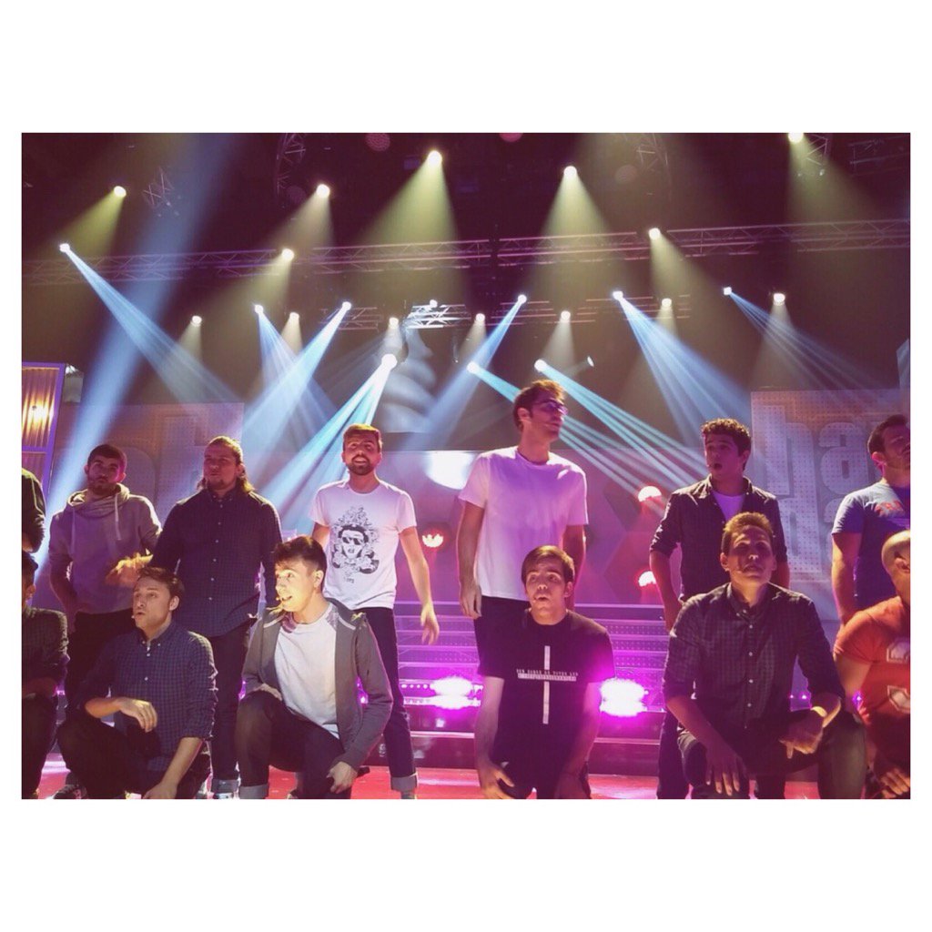 alexmarteen's tweet photo. Avui a les 21:50 les semifinals del @happyTV3! Els @Jarks_oficial cantem TRES cançons! #NotBad #ohdtv3 #josochappy https://t.co/aCTHDTAkBa