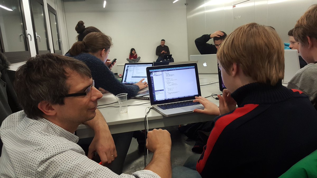 verolaville's tweet image. HTML, Scratch, Javascript, Qt, Heroku, Arduino. Everything in place for having fun here @CoderDojoParis @42born2code
