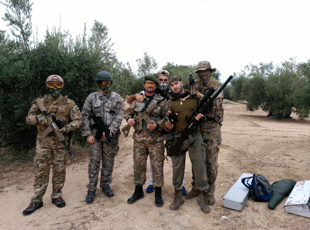 USS_Airsoft's tweet photo. Buena partida la de hoy #USS #Unidad SierraSur https://t.co/8CxmnZnAsa
